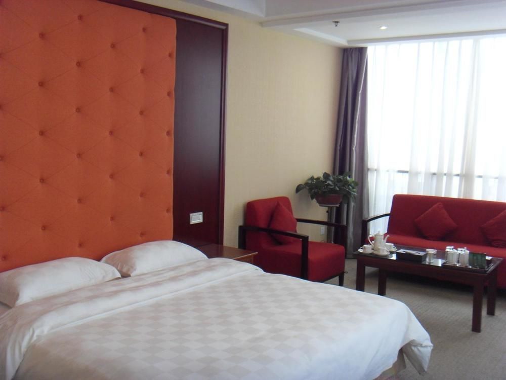 Yijing Holiday Hotel Yimeng Road Linyi  エクステリア 写真