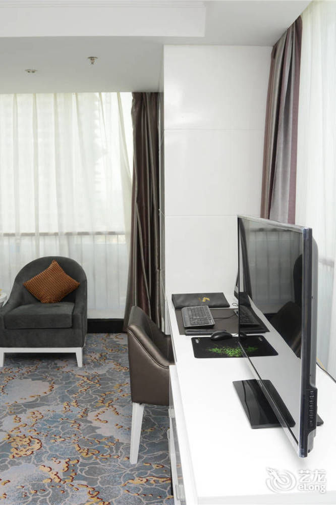 Yijing Holiday Hotel Yimeng Road Linyi  エクステリア 写真