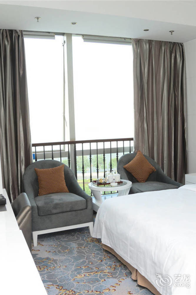 Yijing Holiday Hotel Yimeng Road Linyi  エクステリア 写真