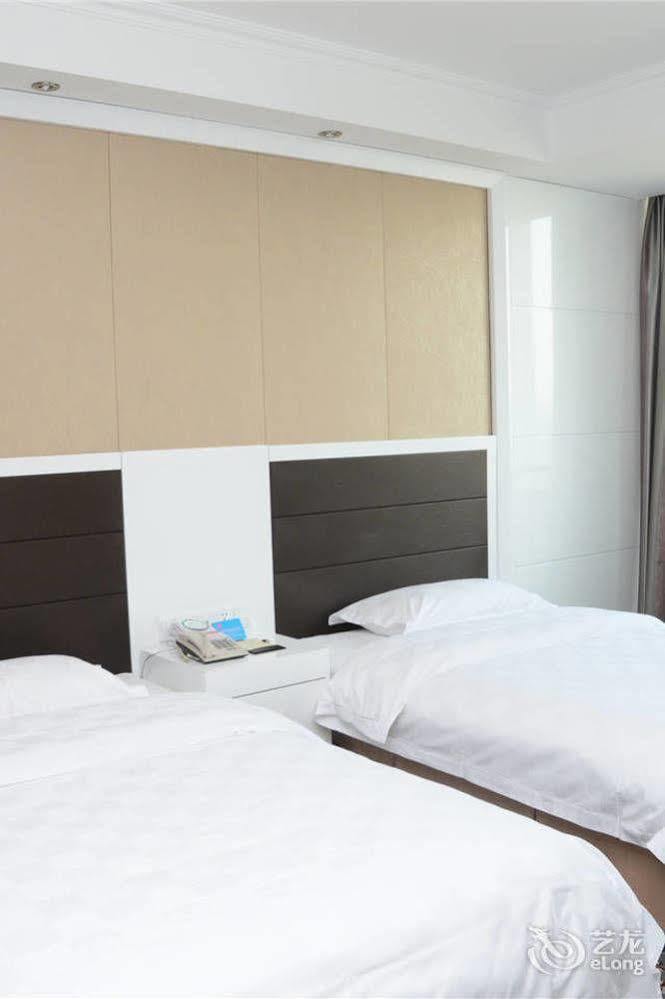 Yijing Holiday Hotel Yimeng Road Linyi  エクステリア 写真
