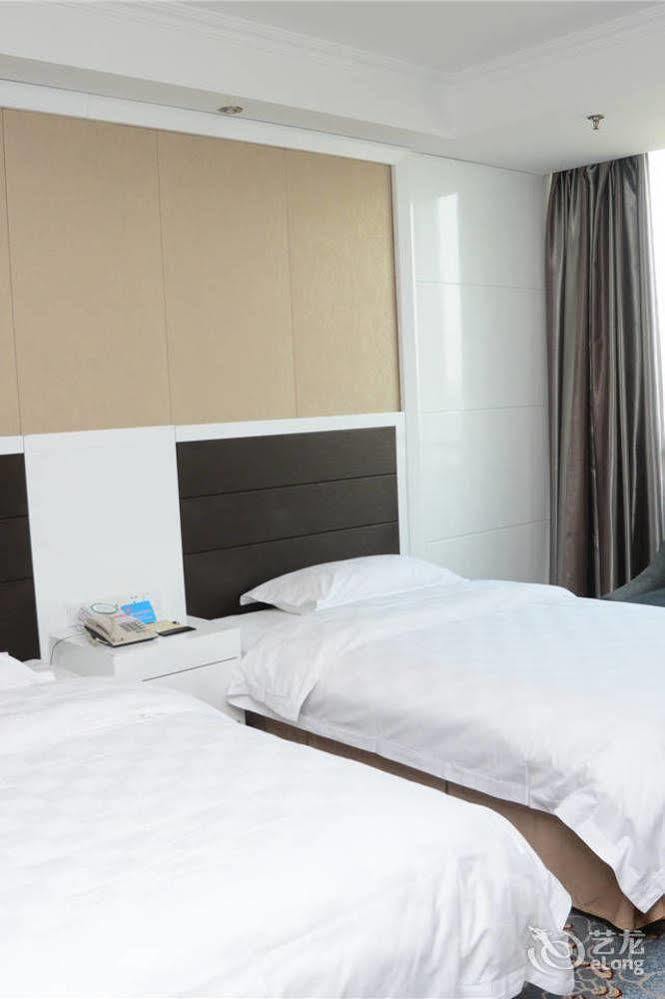 Yijing Holiday Hotel Yimeng Road Linyi  エクステリア 写真